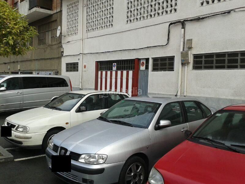 Foto 534281a6-3934-4501-b2bd-a61f51fe9d27. Autoparkplatz in Centro-Ariz-Uribarri Basauri