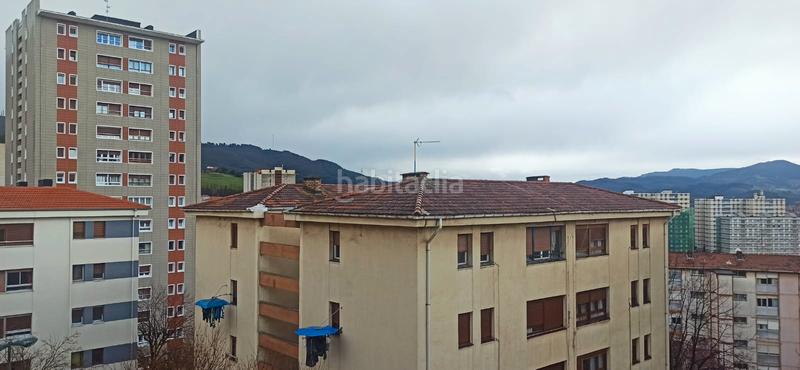Foto b723258b-d14d-4cd1-b4a9-ae9606d3fd4f. Flat with heating in Otxarkoaga Bilbao