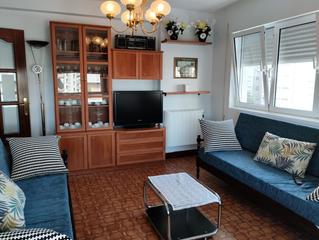 Pis a Avenida de francia 64. Piso de 3 habitaciones y 2 baños en la zona ever de laredo,para