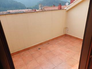 Appartement en Barrio la quintana 20a. Atico de 1 habitacion en gibaja,a 15 min playas de laredo