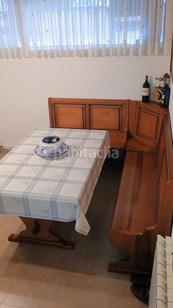 Foto 76717c34-5c88-481d-9e85-89359de68216. Chalet en travesía los derechos humanos 9 chalet adosado en esquina,en la zona del puntal en Laredo