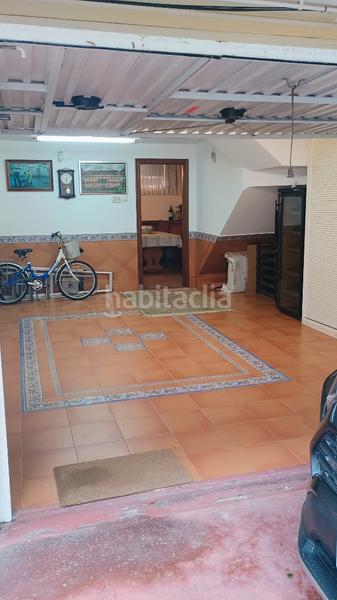 Foto 943015d6-a023-4860-96da-eff906d31151. Chalet en travesía los derechos humanos 9 chalet adosado en esquina,en la zona del puntal en Laredo