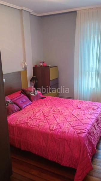 Foto a8bd8206-5863-4f4e-a7ce-6b74e9396f79. Chalet en travesía los derechos humanos 9 chalet adosado en esquina,en la zona del puntal en Laredo