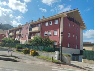 Rez-de-chaussée  Barrio marrón 60. Bajo de 2 habitaciones en barrio marron en ampuero,a 15 min play