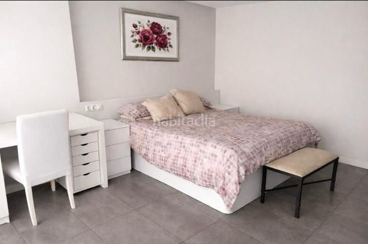 Foto f6020d59-f194-4626-a3da-20a65371d9d7. Pis amb calefacció a Centro Laredo