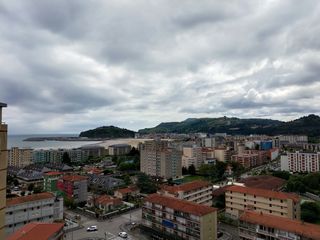 Pis  Calle república de colombia 10. Piso de 3 habitaciones con vistas al mar en laredo