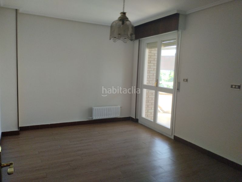 Foto b86133f0-2334-49bf-a838-ba1173ec5c40. Piso en avenida de francia 6 espectacular vivienda de 3 habitaciones en zona de playa en Laredo