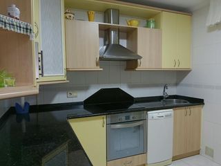 Appartamento  Calle el sol 6. Impecable piso de 1 habitación en colindres todos los servicios