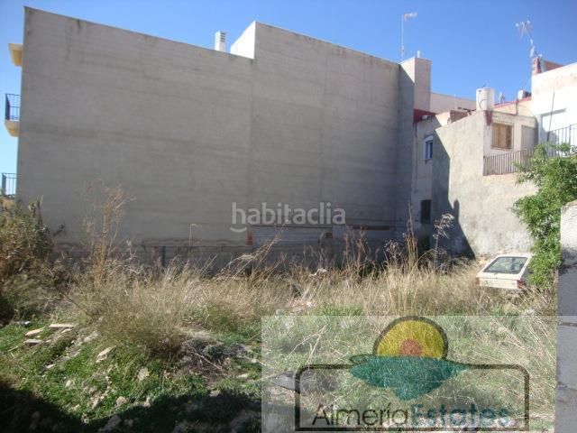 Foto c632fe95-2fc4-4371-8d21-d352c88b2fc5. Terreny residencial a Olula del Río