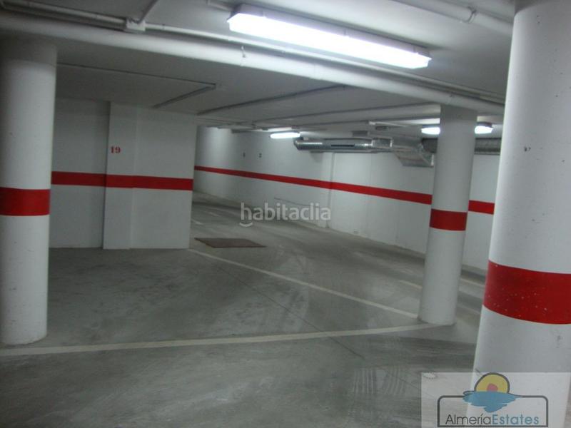 Foto 96bce3c7-358b-4a25-b4ee-a56782d9a0d9. Aparcament cotxe a Albox