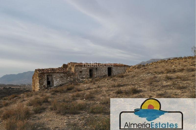 Foto a1c5bc61-fd15-43c0-96e9-17055601b8bf. Chalet villa en Chirivel