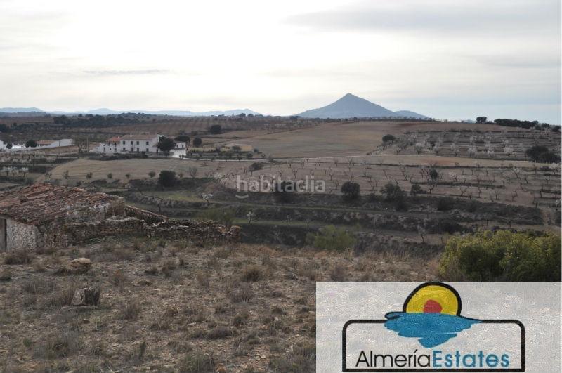 Foto d9e46098-4f8d-466d-ba78-ced1a11cc7e8. Chalet villa en Chirivel