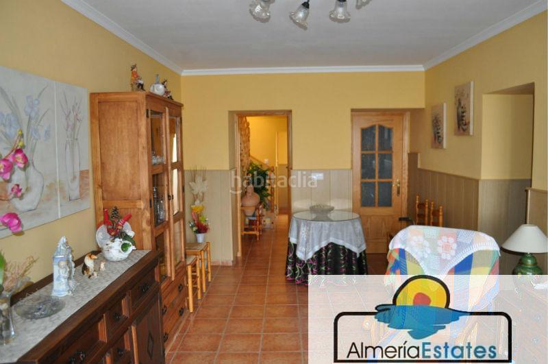 Foto 311ca8aa-08dc-4537-9257-d3b80c5071ac. Casa a Zurgena