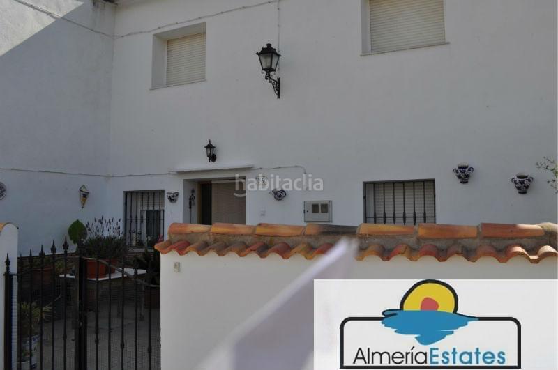 Foto 6f3ad913-9925-4a46-a015-d68323ca8b1c. Casa a Zurgena