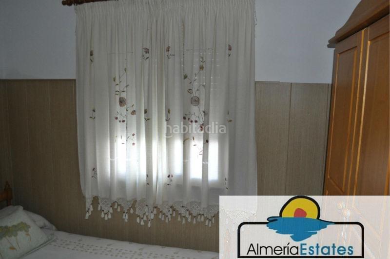 Foto 7492dc7d-b005-4eff-ab20-e4cb03898a81. Casa a Zurgena