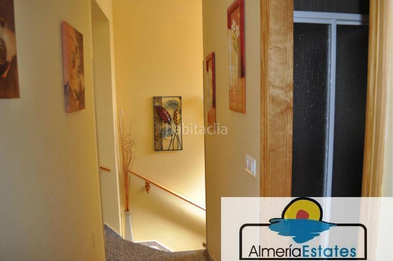 Foto d950588b-d6ad-446a-99c3-9cd09cd91b35. Casa a Zurgena