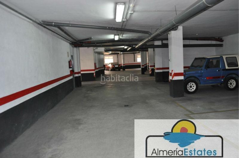 Foto 205df580-49c9-46f0-8656-c04016720f9b. Aparcament cotxe a playa de Garrucha Garrucha