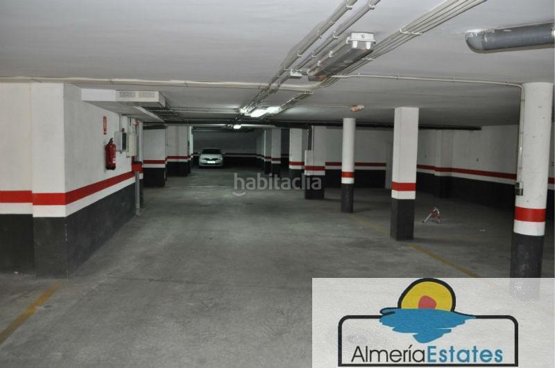 Foto 4c6e49d2-1192-4905-8938-6957940a7352. Aparcament cotxe a playa de Garrucha Garrucha