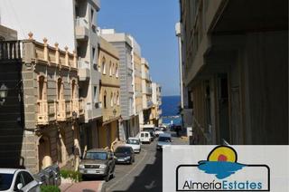 Parking coche en Playa de Garrucha. Garruchagaraje