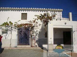 Haus in Taberno. Tabernocasa