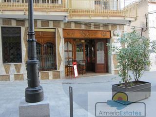 Local Comercial  De la trinidad. Zona de comercio y ocio