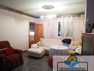 Etagenwohnung in Olula del Río. Olula del ríopiso