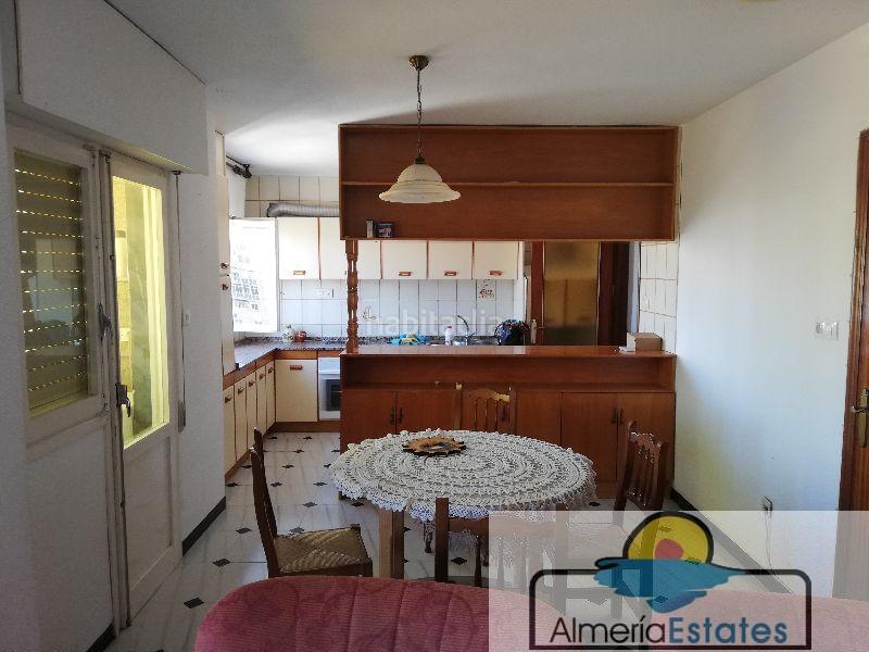 Foto 5b64bac4-3b41-4775-a6e3-7cfca2e1fb45. Pis a Albox