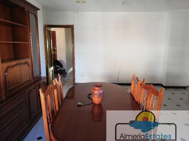 Foto 5e186bb5-07b8-4a6d-a8cb-c02fdc3cc0bb. Pis a Albox