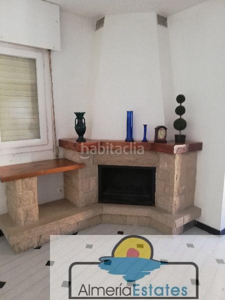 Foto d387b953-38d2-4746-bd8b-8c4eb2890c2c. Pis a Albox