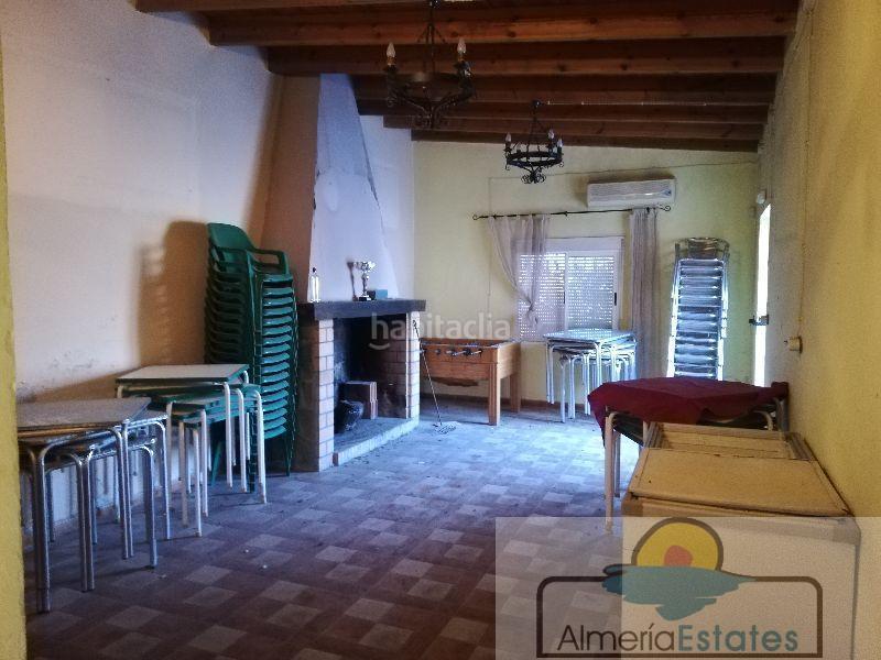 Foto 23cc22d1-b37f-432b-9536-3b62bfb16cdb. Local comercial local en Arboleas