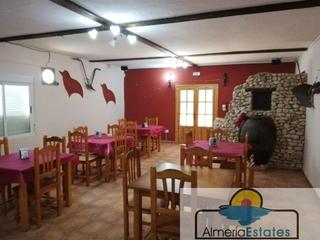 Local commercial à Arboleas. Arboleaslocal