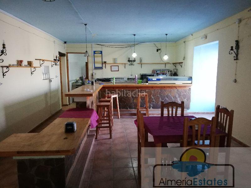 Foto a232d36b-2a09-49e9-ab5c-bd6cf6ce1725. Local comercial local en Arboleas