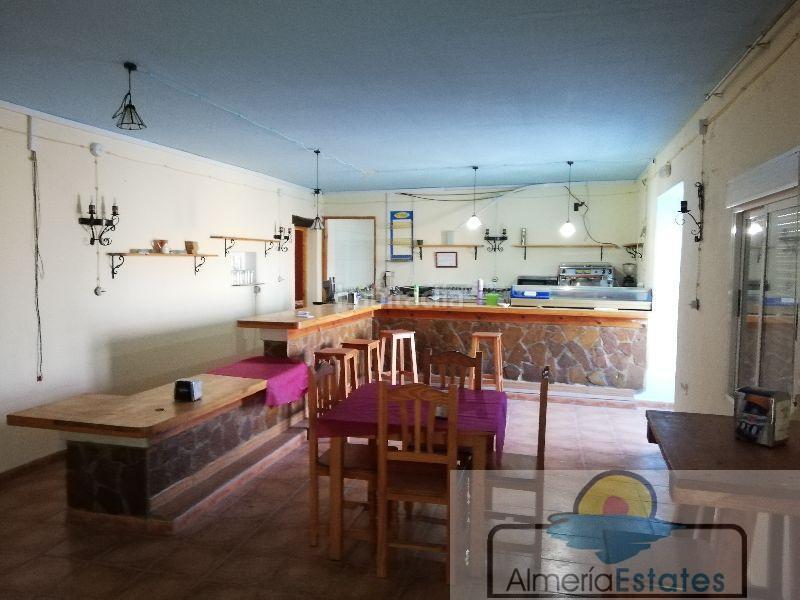 Foto e303903c-316f-48c6-8774-29b0d4321545. Local comercial local en Arboleas