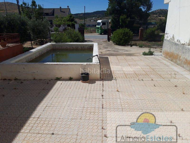 Foto d976b012-9e8d-45c0-b653-87068302f770. Casa  en Cúllar