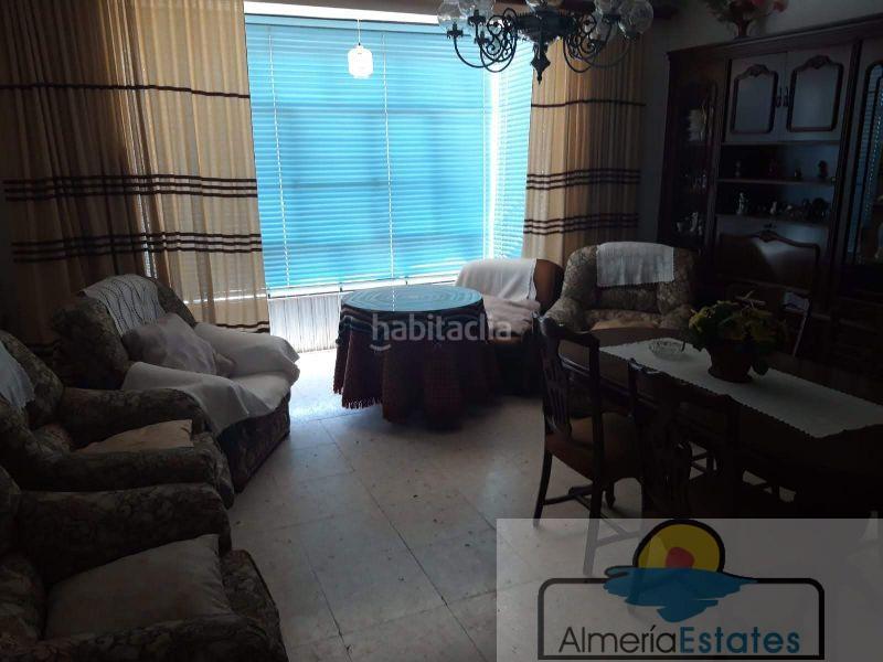 Foto f03e15e3-4487-4a44-a13a-cfe00a6fb5d9. Casa  en Cúllar