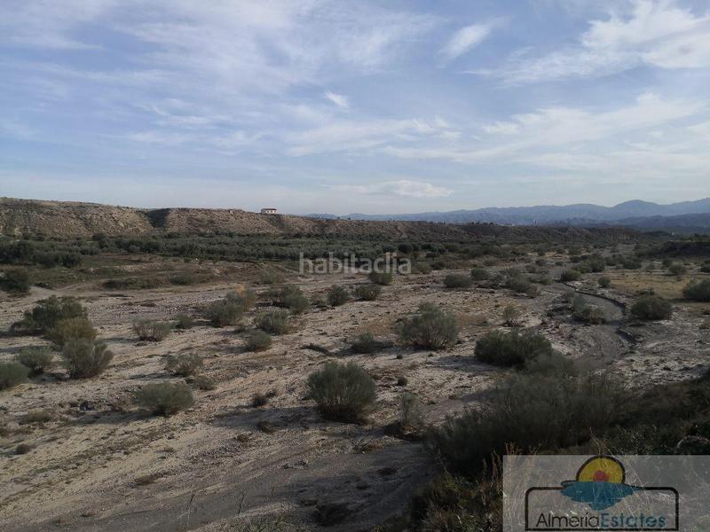 Foto 5e72b2cc-0bb8-4471-86d3-015e1ca9b951. Chalet dans Albox