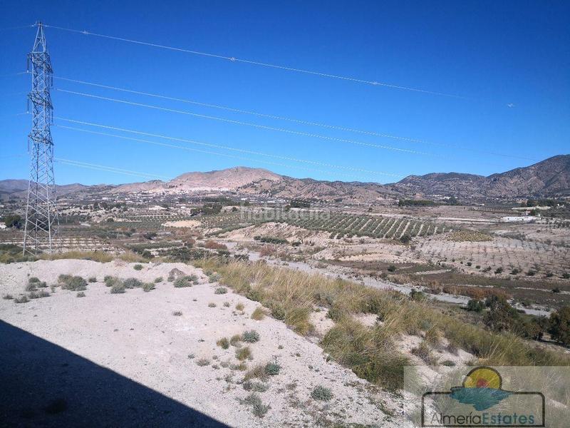 Foto a0032ac0-d9be-4f7f-9886-3c39e2f14864. Casale in Somontín