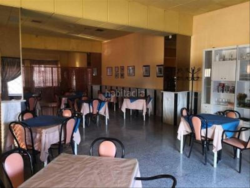 Foto a77d90bb-d298-4a11-bc5d-7addf1cd258c. Edificio hotel en Olula del Río