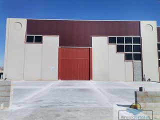 Rent Industrial building in Cantoria. Cantorianave