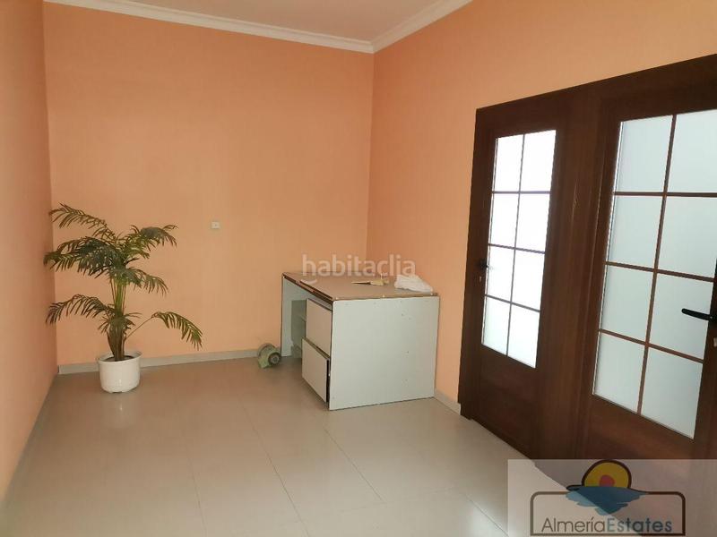 Foto 2d83fbbb-dd5a-4060-b8af-d2fd4aa2a0f1. Nave industrial nave en Macael