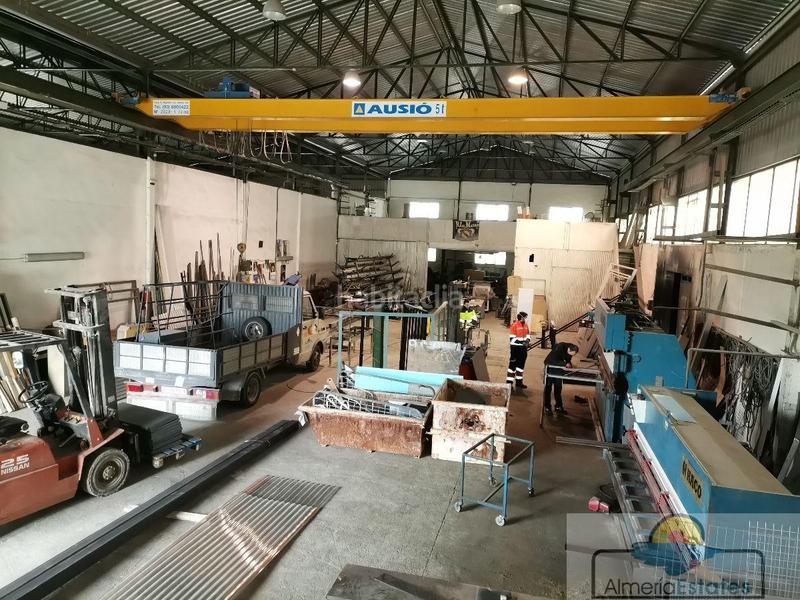 Foto 3723706a-3f79-4e2f-9cae-0558bd2592e7. Nave industrial nave en Macael