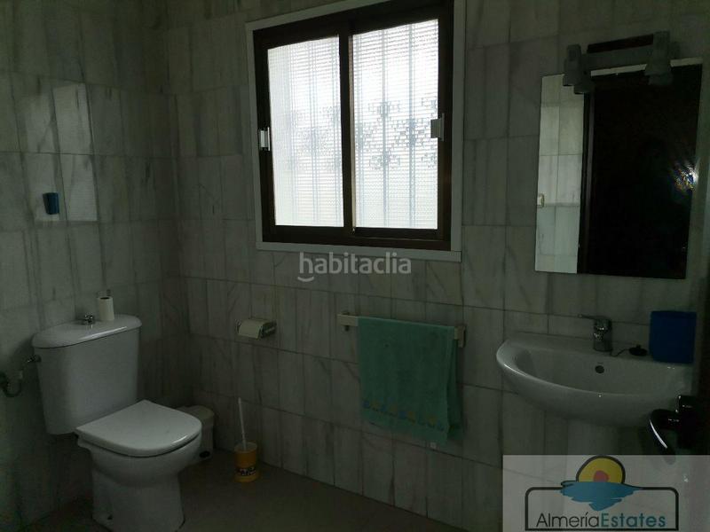 Foto b0fe9b75-ef1d-40c3-b356-24019696afa9. Nave industrial nave en Macael