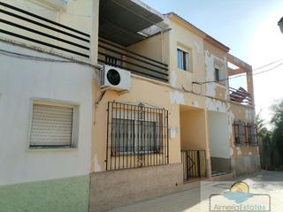 Haus in Zurgena. Zurgenacasa