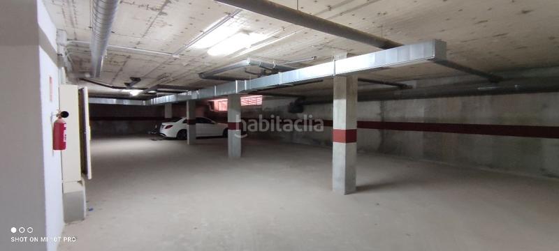 Foto 95a7dc93-50b0-48ce-baec-c24b51448dd5. Aparcament cotxe a Albox