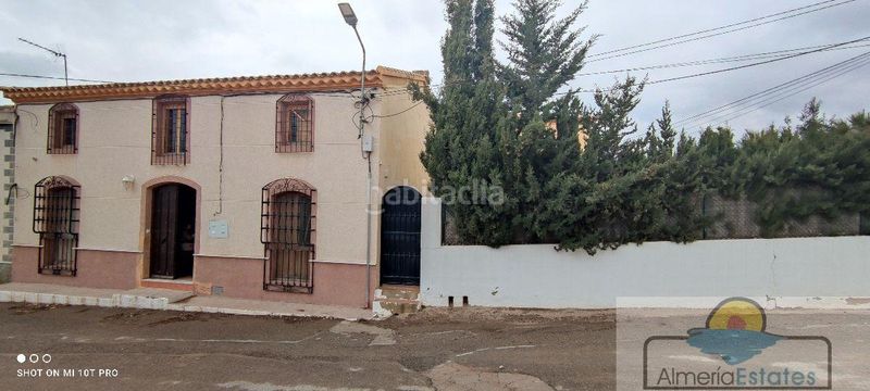 Foto 884b603c-0b8f-40d4-9a1e-ead80759f1ad. Chalet in Arboleas