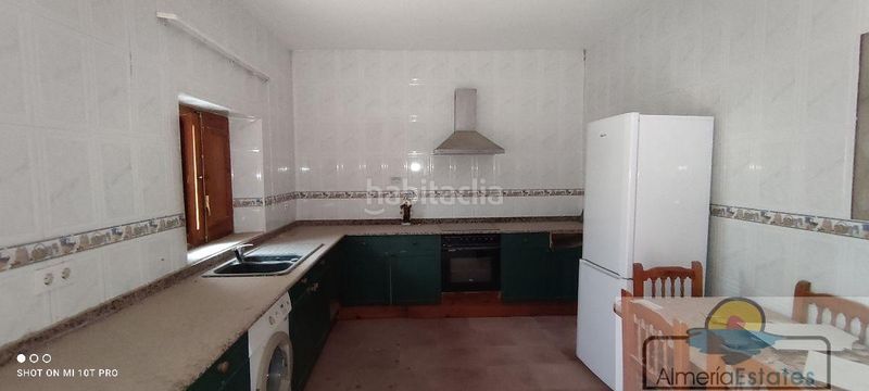 Foto c46365ac-92a0-48b2-acde-14fd912ddad2. Chalet in Arboleas