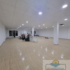 Location Local commercial à Albox. Alboxlocal