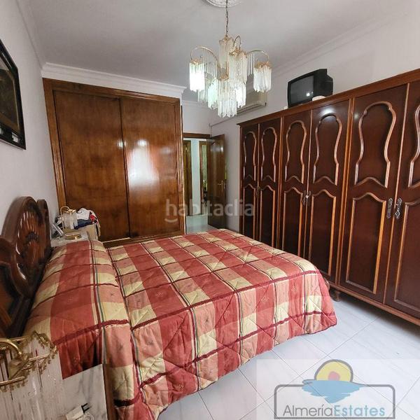 Foto cfd96710-58c0-44af-8b69-873d6b8db6a8. Pis a Albox