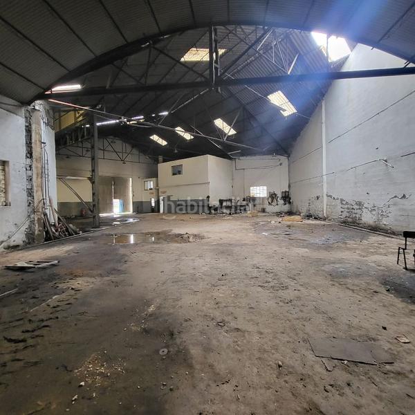 Foto 3a4c408a-606d-4bf1-ba86-8d1ab317fcb0. Bâtiment à usage industriel dans Macael