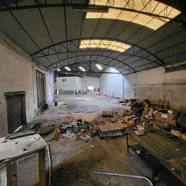 Foto 43445b21-6798-46c5-b445-2c650d117e23. Bâtiment à usage industriel dans Macael